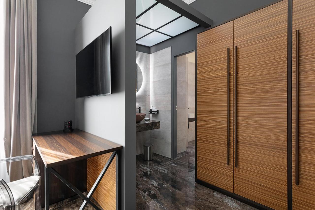 Hotel Poerio 25 Boutique Stay 那不勒斯 外观 照片