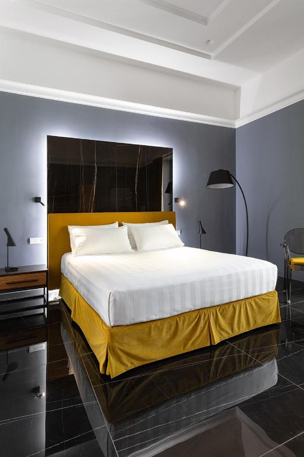 Hotel Poerio 25 Boutique Stay 那不勒斯 外观 照片